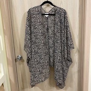 Pink Lily - Leopard Print Kimono
